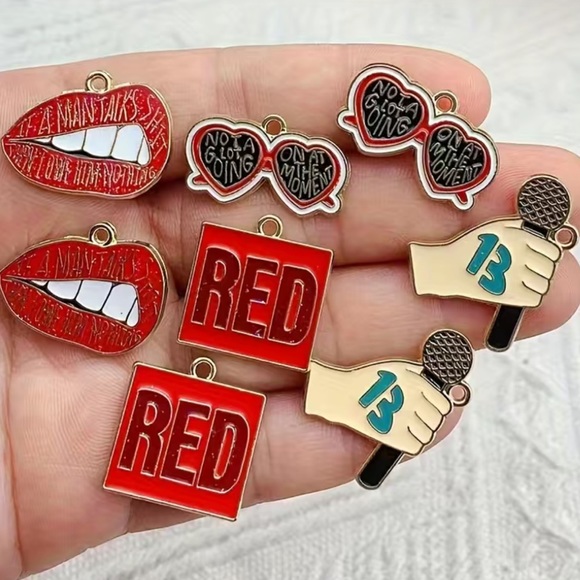 Charms Friendship Bracelet Making Taylor Swift Red Swiftie Gift Set Materials - Picture 1 of 4